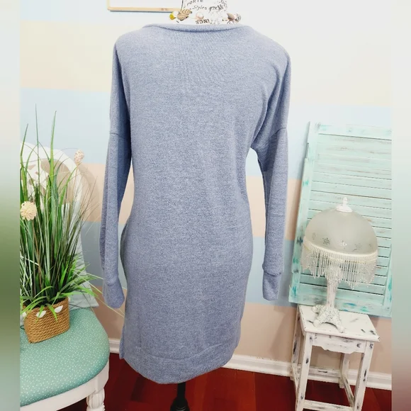 NEW! Zenana Outfitters Gray / Blue Long Sleeve - Oversized - Picture 6 of 9